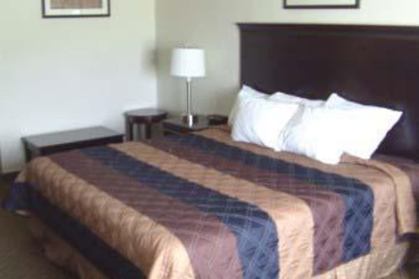 DAYS SUITES UPPER SANDUSKY (Upper Sandusky)